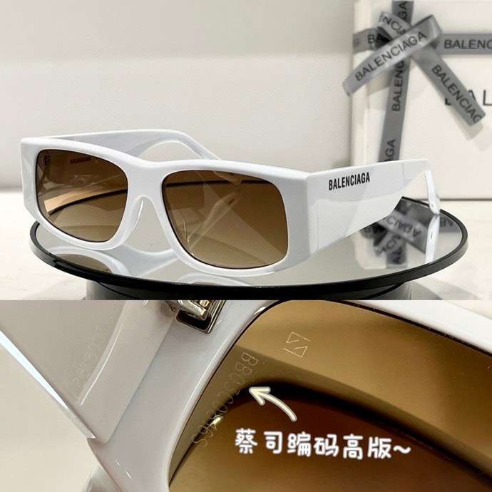 Picture of Balenciga Sunglasses _SKUfw53058723fw